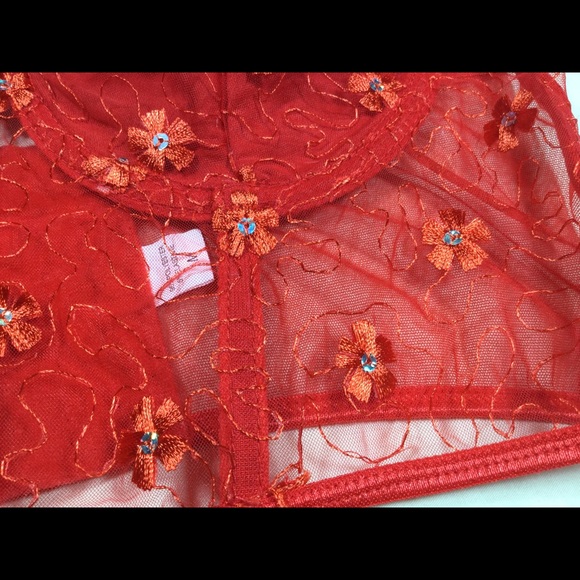 The Copper Closet Red Sequin Longline Bra M - Picture 3 of 6